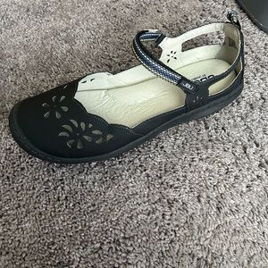 Jambu JBU MaryJanes- Size 11w